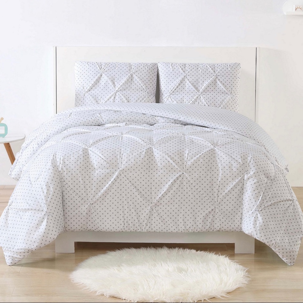 Laura Hart 2-Pc Twin-XL Duvet Cover
